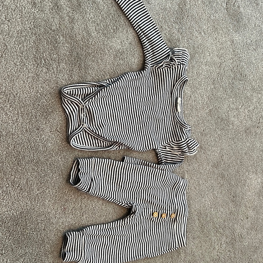 City mouse, two piece baby outfit.